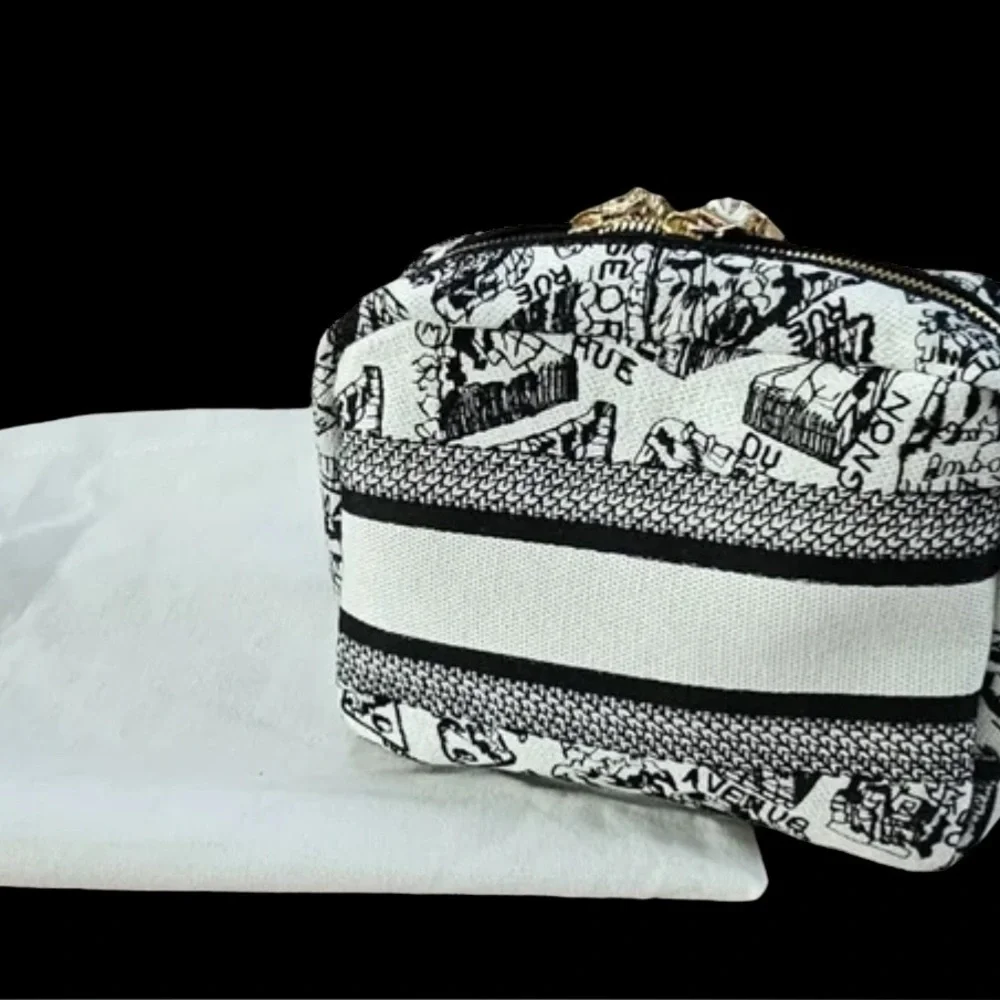 NEW w/Dior Dust Bag Christian Dior GWP Embroidered Clutch in Heavy Duty Dior Box - Picture 7 of 15